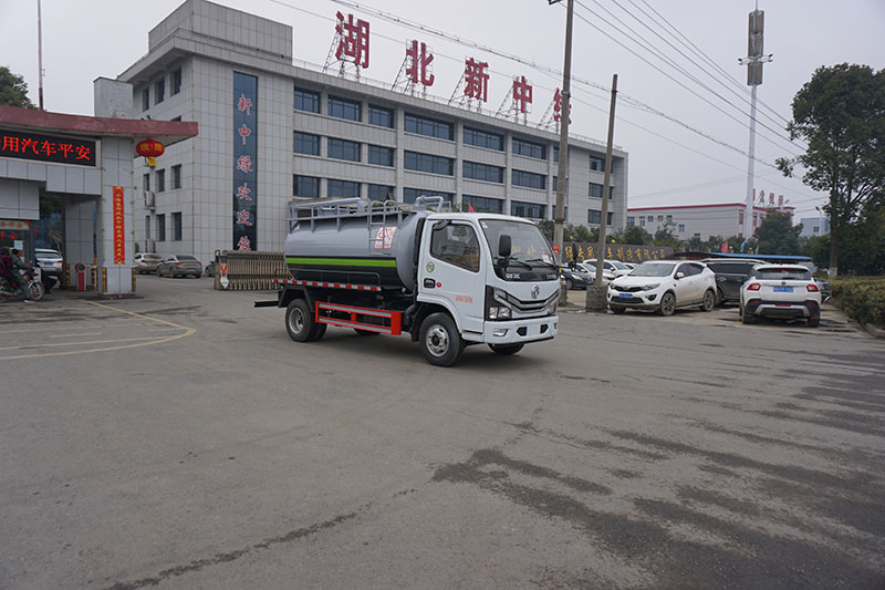 XZL5070GXW6 Suction -type sewer scavenger