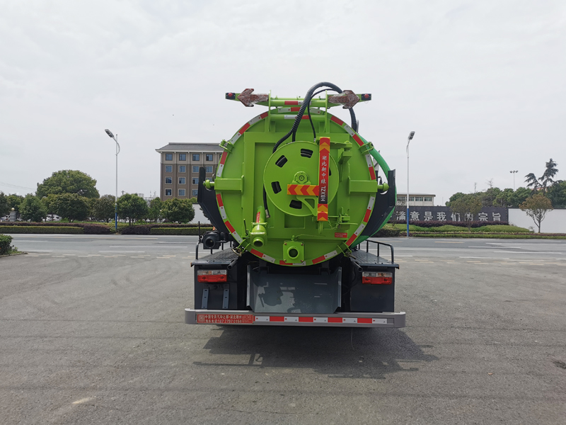  XZL5125GQW6 Cleaning and suction-type sewer scavenger