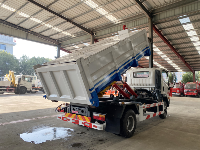 XZL5110ZXX6 Roll-off skip garbage vehicle