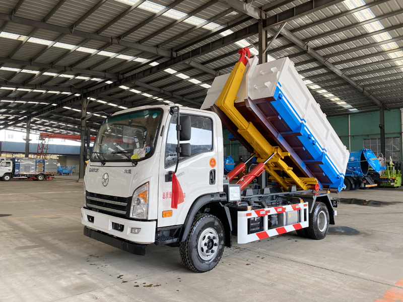 XZL5110ZXX6 Roll-off skip garbage vehicle