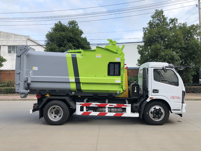 XZL5120ZXX6 Roll-off skip garbage vehicle