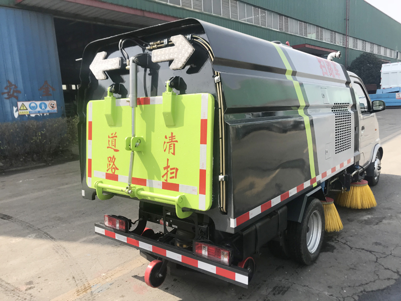 XZL5032TSL6 Sweeper truck