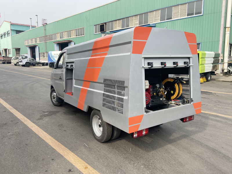 XZL5032TYH6 Pavement maintance truck