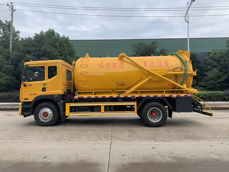 XZL5180GXW6 Sewage suction truck